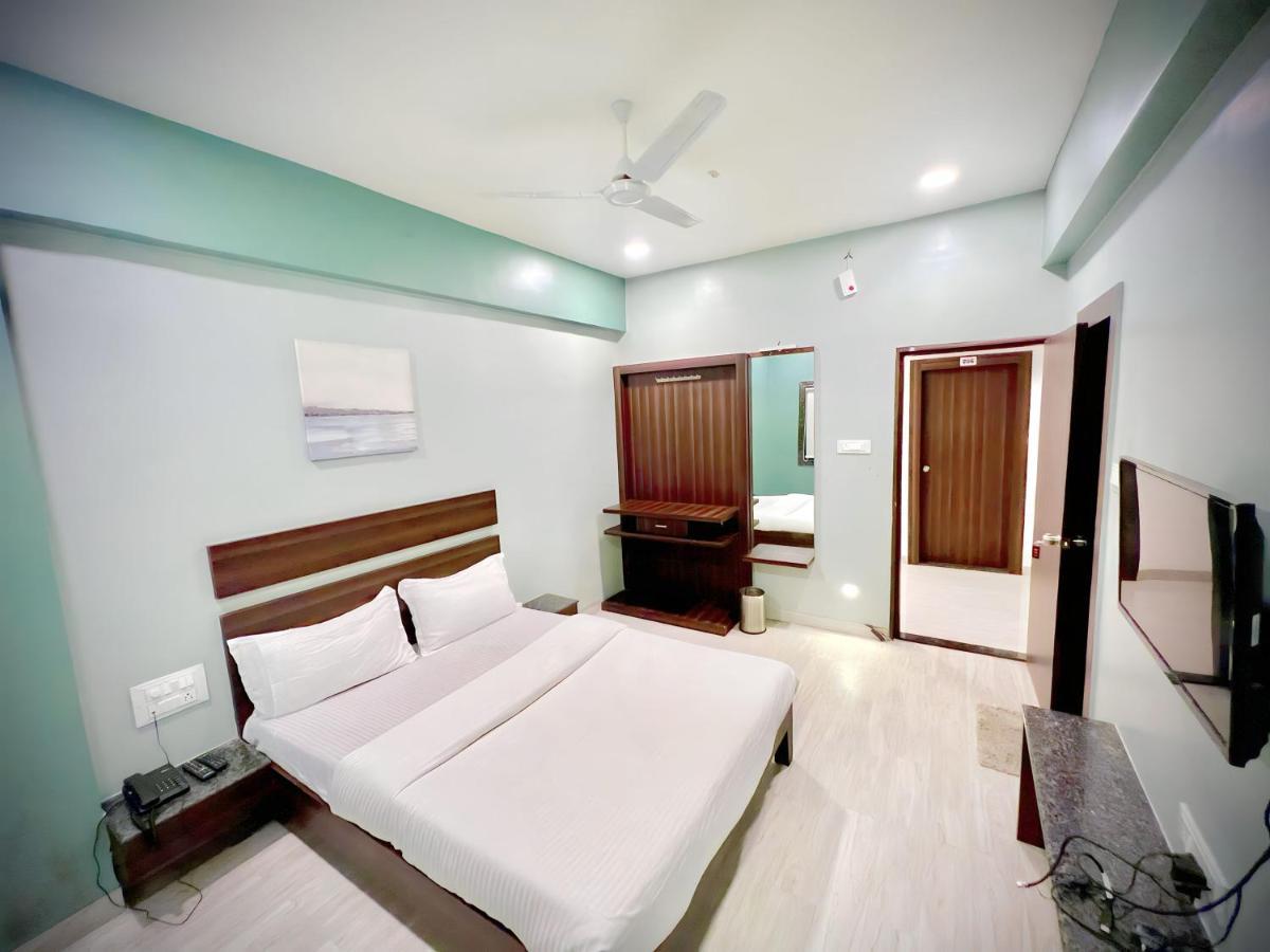 Hotel Rahul Regency, Aurangabad Exterior foto